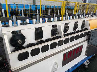 Gear-Drives-roll-forming-machine