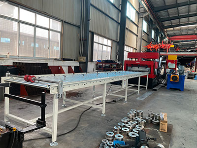 cable-tray-machine-output-table