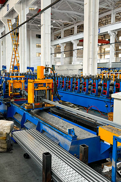 high speed Unistrut machine (25m/mmin )