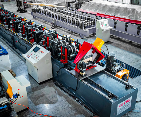 Global-Solar--Panel-Frame-Forming-Machine