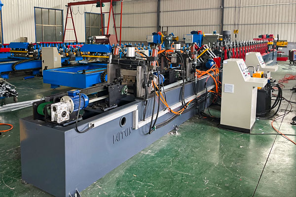 Fully Automatic CZ Purlin Roll Forming Machine