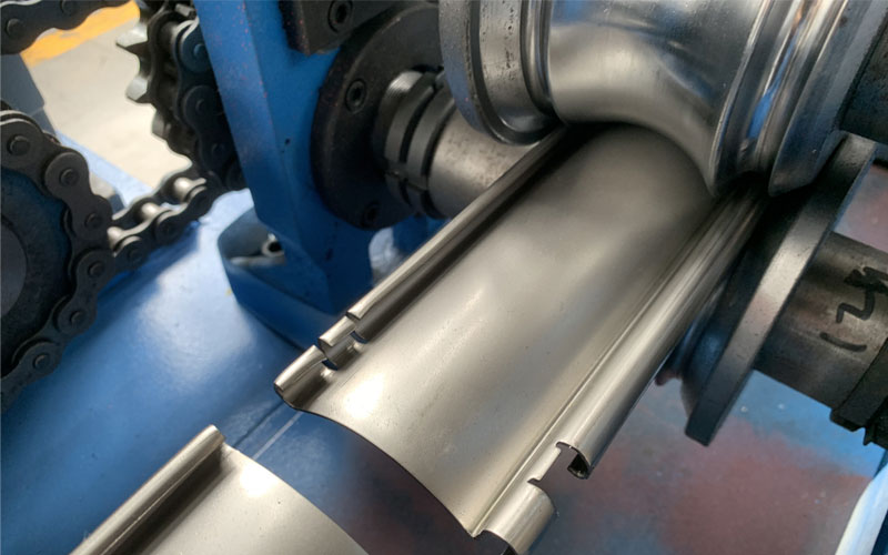 Stainless-Steel-Roll-Forming-Machine-pic